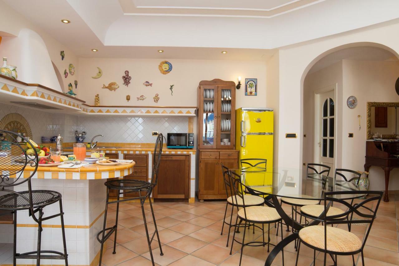 Domus Amalfi Coast Apartment Maiori Exterior foto
