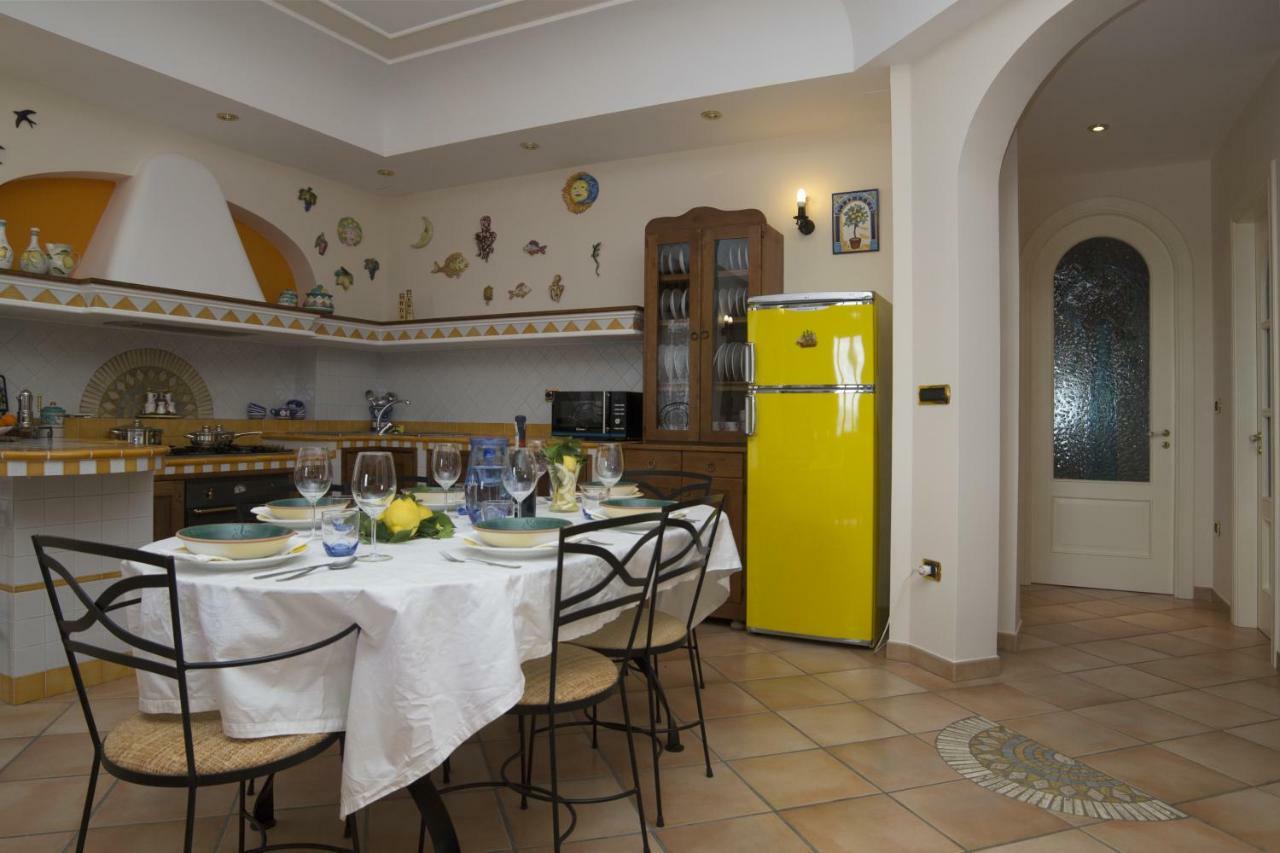 Domus Amalfi Coast Apartment Maiori Exterior foto